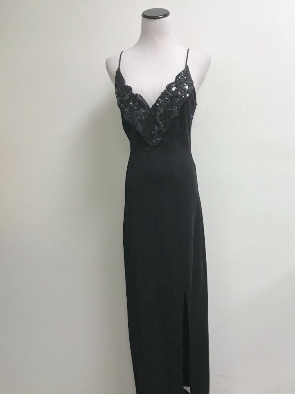 Tadashi Shoji black sequin maxi dress gown spaghetti straps L Nwot vintage lace